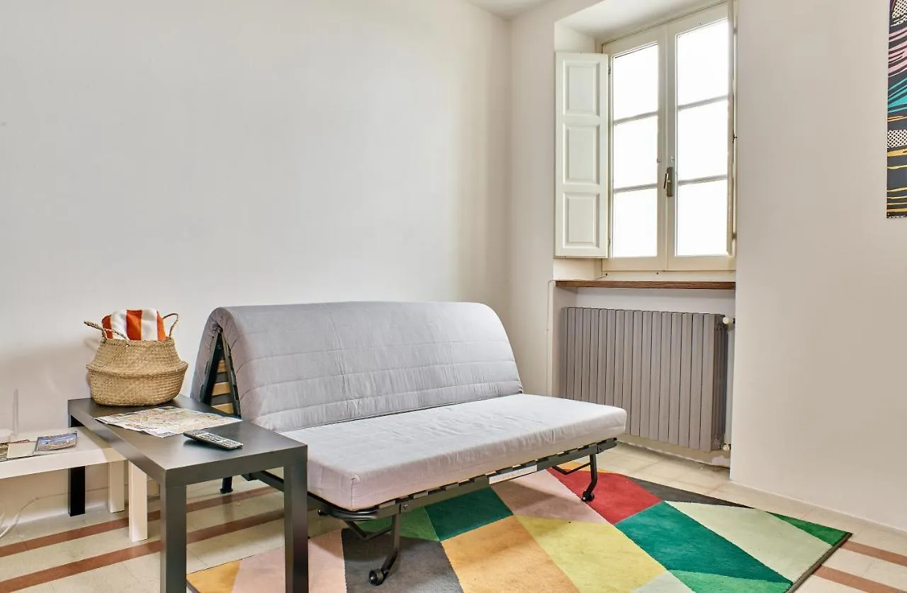 Colorato E Vivace Bilocale Apartment Lucca