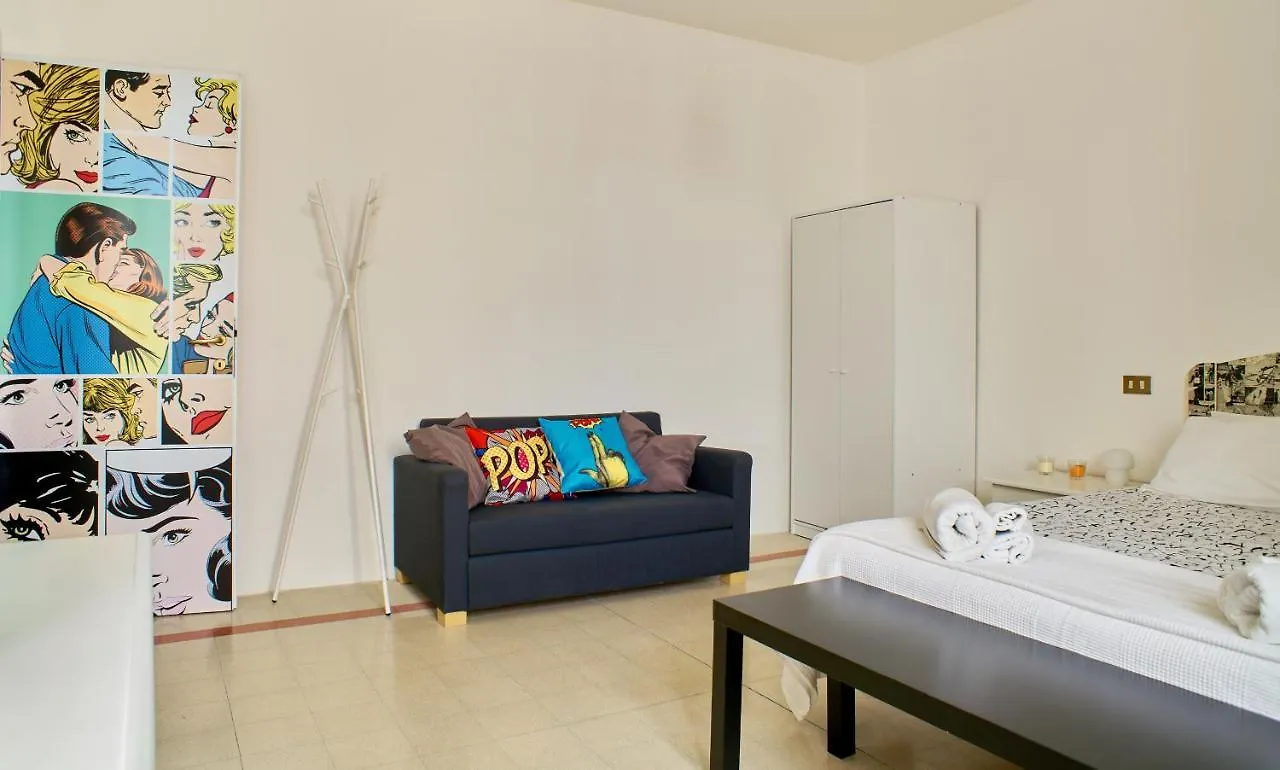 Colorato E Vivace Bilocale Apartment Lucca